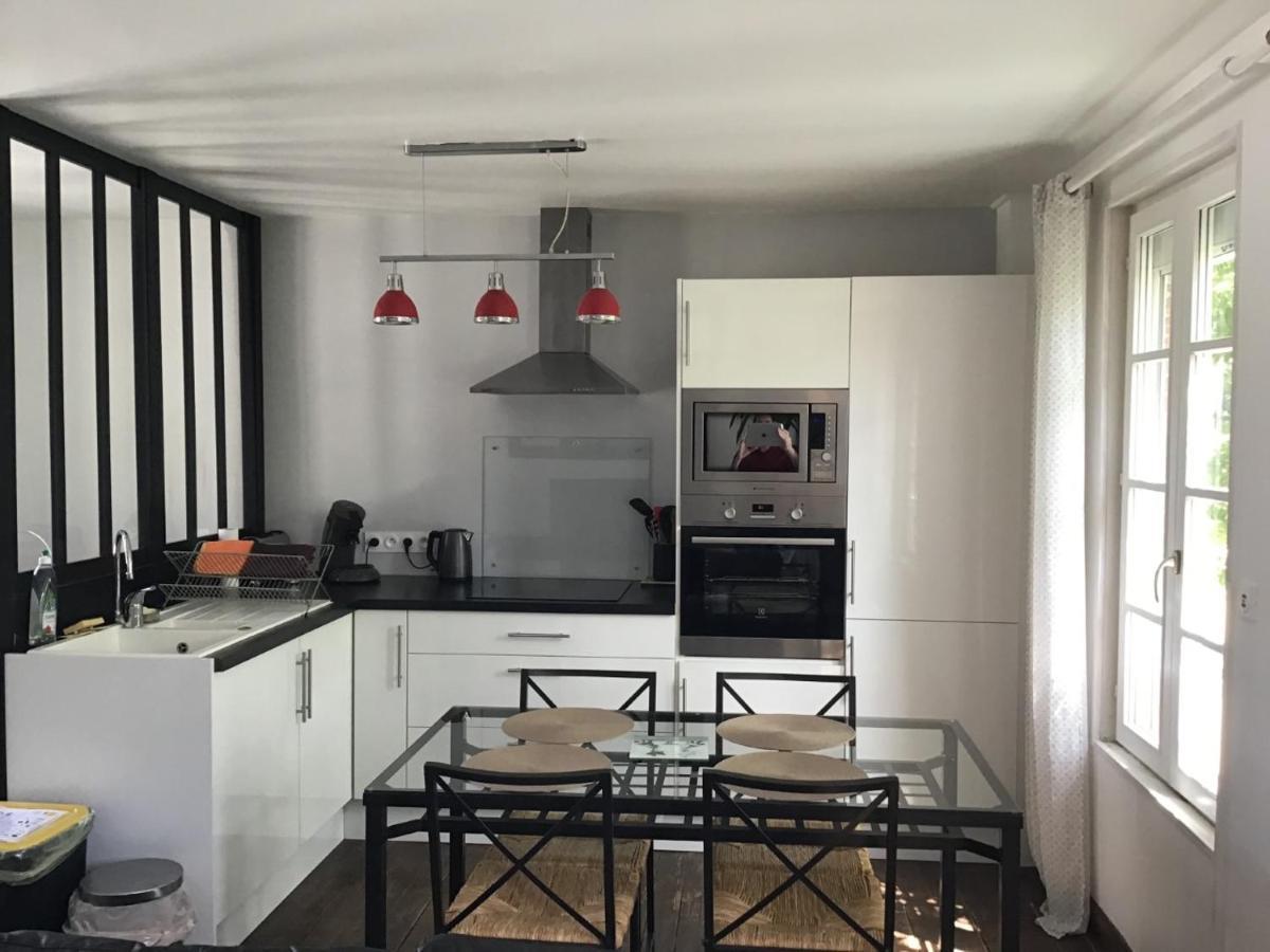 Maison De Ville Байо Екстериор снимка